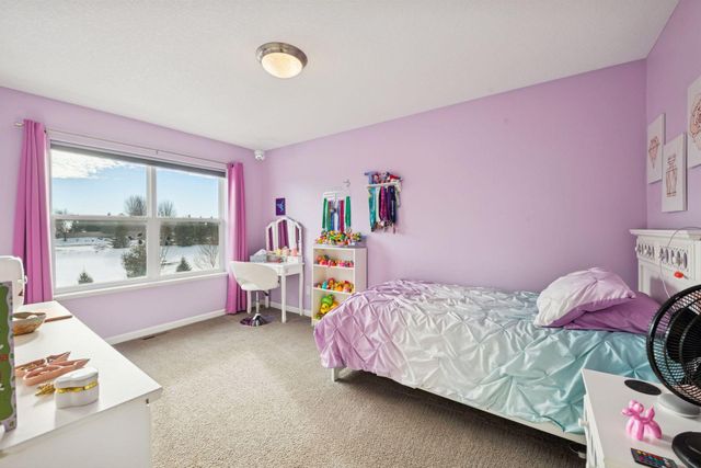 17819 Fielding Way, Lakeville, MN 55044