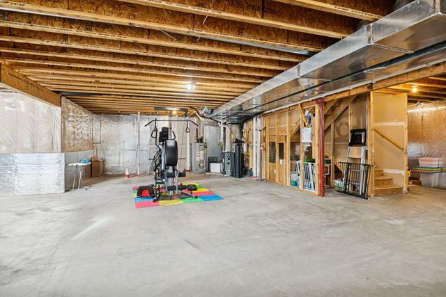 17819 Fielding Way, Lakeville, MN 55044