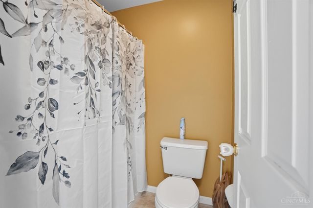 8659 Sarahs Bend Drive, Colerain Twp, OH 45251