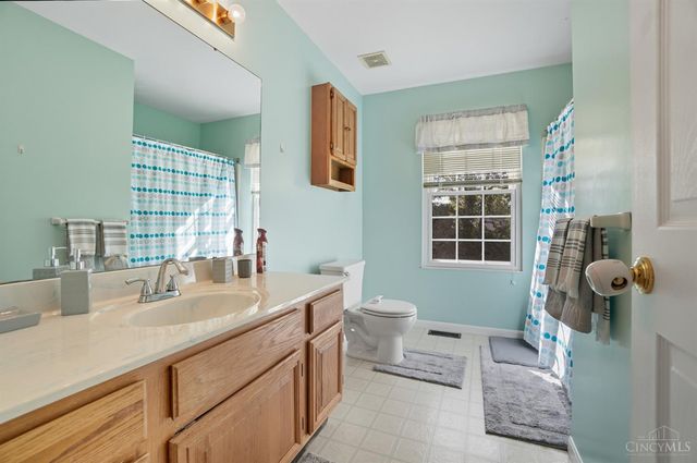 8659 Sarahs Bend Drive, Colerain Twp, OH 45251