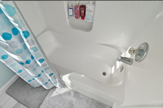 8659 Sarahs Bend Drive, Colerain Twp, OH 45251