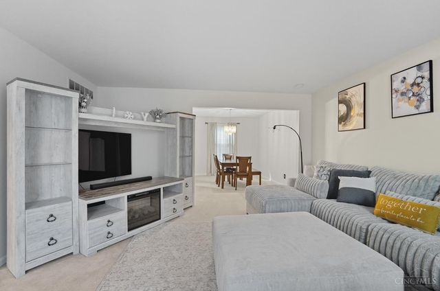 8659 Sarahs Bend Drive, Colerain Twp, OH 45251