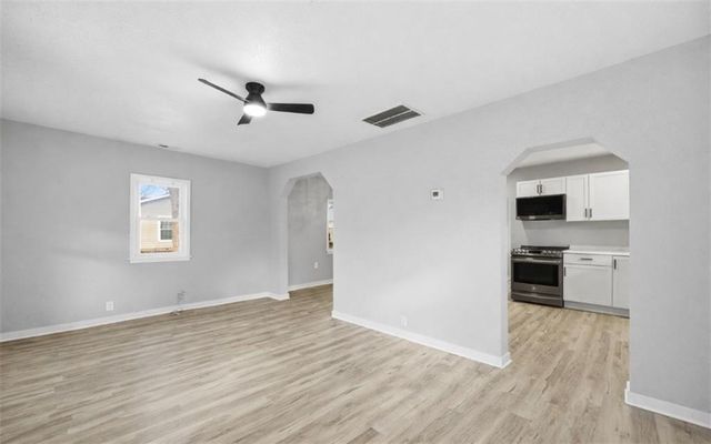 733 S Pecan Street, Ottawa, KS 66067