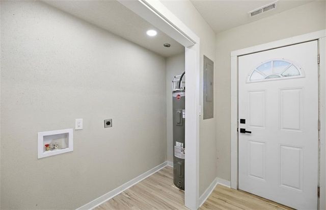 733 S Pecan Street, Ottawa, KS 66067