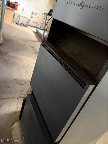 2228 E 30th Street, Lorain, OH 44055