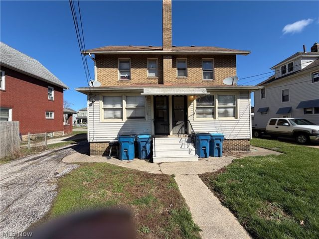 2228 E 30th Street, Lorain, OH 44055
