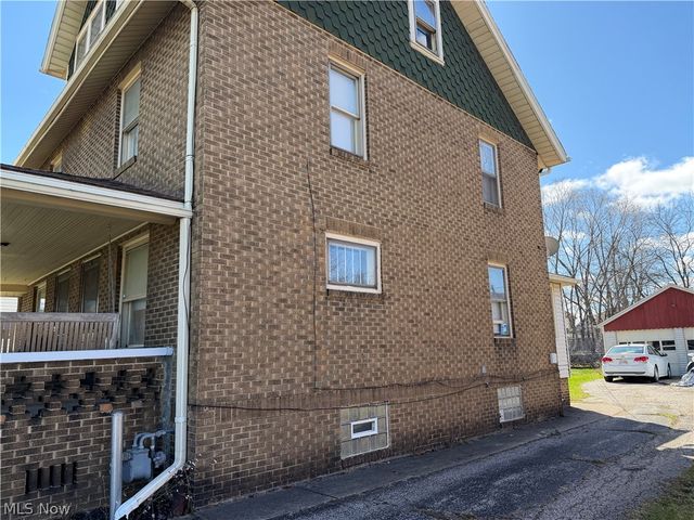 2228 E 30th Street, Lorain, OH 44055