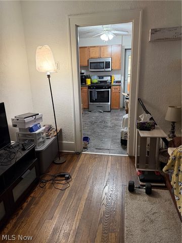 2228 E 30th Street, Lorain, OH 44055