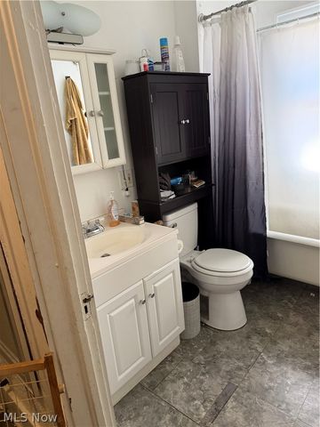 2228 E 30th Street, Lorain, OH 44055