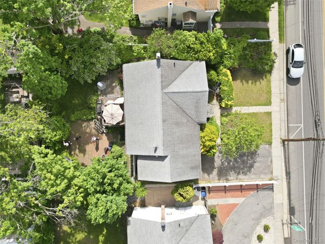 132 Davison Avenue, Oceanside, NY 11572