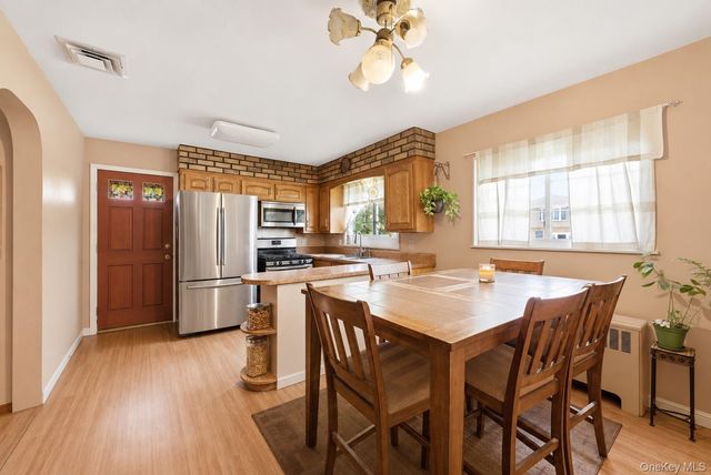 132 Davison Avenue, Oceanside, NY 11572