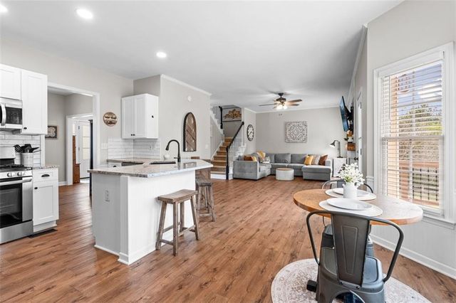 108 Blackberry Court, Woodstock, GA 30188