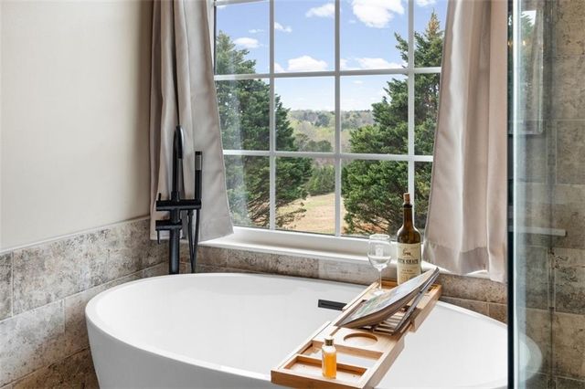 108 Blackberry Court, Woodstock, GA 30188