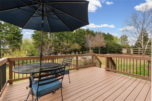 108 Blackberry Court, Woodstock, GA 30188