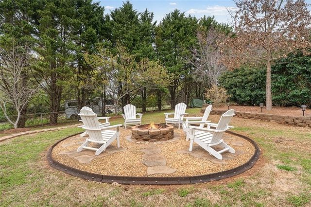 108 Blackberry Court, Woodstock, GA 30188