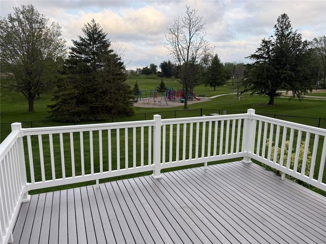 4707 Indian Ridge Street SW, Cedar Rapids, IA 52404