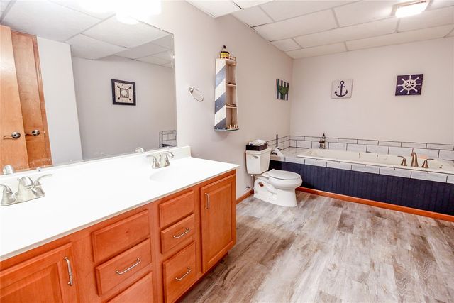 4707 Indian Ridge Street SW, Cedar Rapids, IA 52404