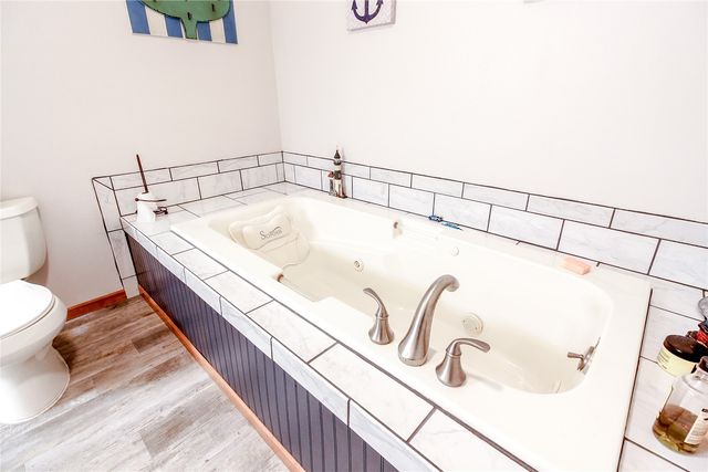 4707 Indian Ridge Street SW, Cedar Rapids, IA 52404