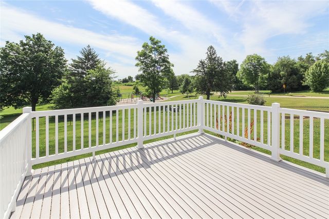 4707 Indian Ridge Street SW, Cedar Rapids, IA 52404