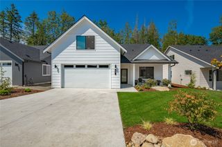 709 E 5th Street, Nooksack, WA 98276