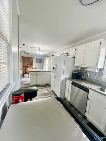 401 Woodley Terrace, Boaz, AL 35957