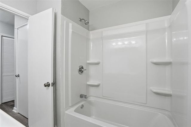 4410 W WYOMING AVENUE, Tampa, FL 33616