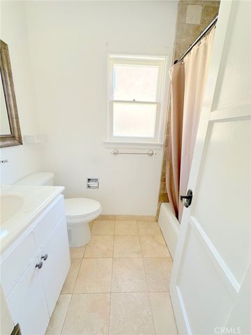 14722 Addison, Sherman Oaks, CA 91403