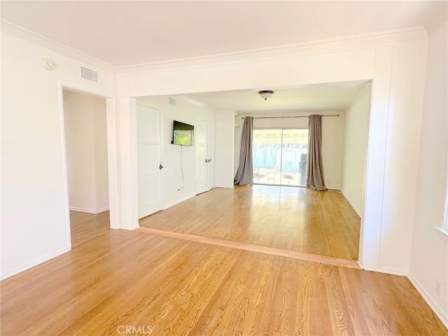 14722 Addison, Sherman Oaks, CA 91403