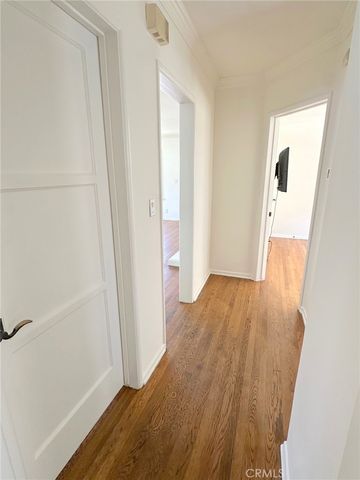 14722 Addison, Sherman Oaks, CA 91403