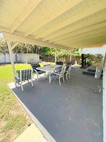 14722 Addison, Sherman Oaks, CA 91403