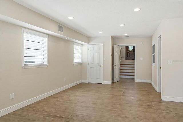 6025 RANDAN COURT, New Port Richey, FL 34652