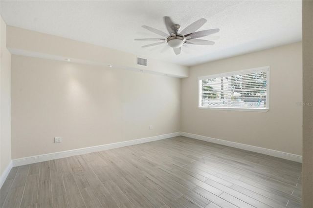 6025 RANDAN COURT, New Port Richey, FL 34652