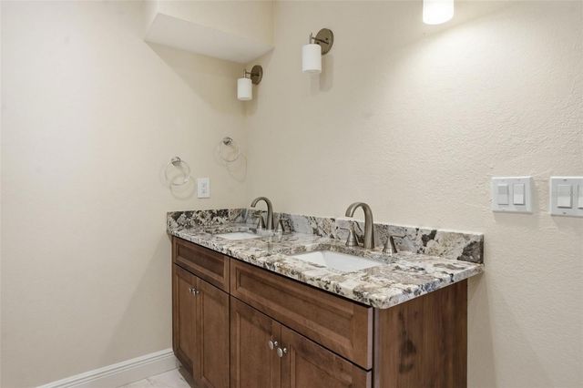 6025 RANDAN COURT, New Port Richey, FL 34652