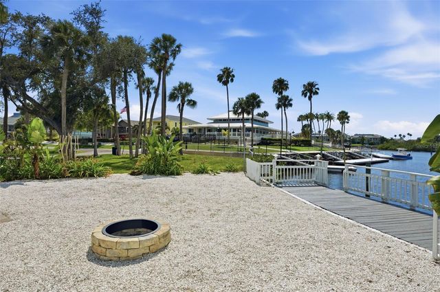 6025 RANDAN COURT, New Port Richey, FL 34652