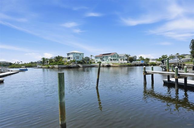 6025 RANDAN COURT, New Port Richey, FL 34652