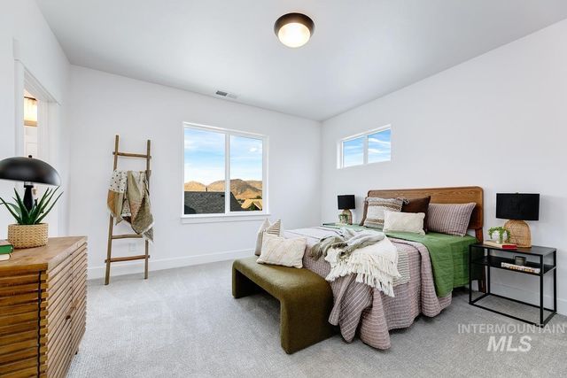 13339 N Hazel Grouse Way, Boise, ID 83714