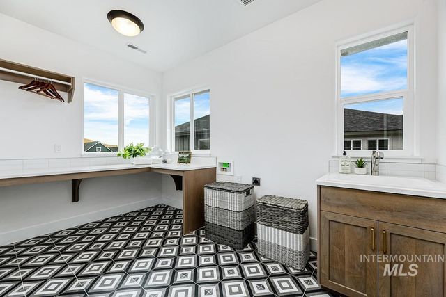 13339 N Hazel Grouse Way, Boise, ID 83714