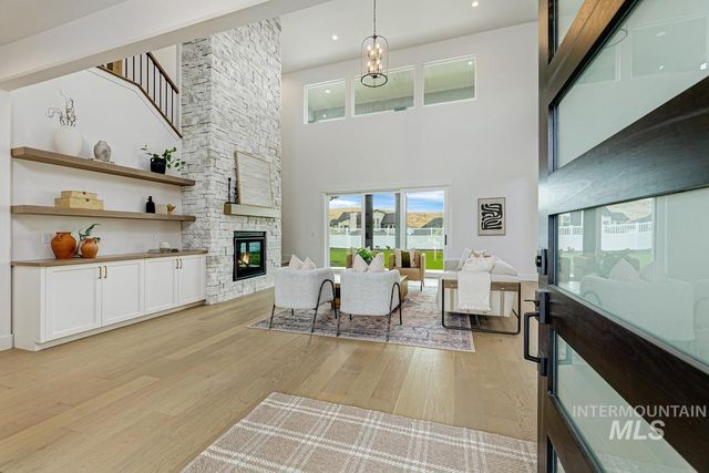 13339 N Hazel Grouse Way, Boise, ID 83714