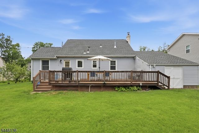 124 Rivervale Rd, River Vale Twp., NJ 07675