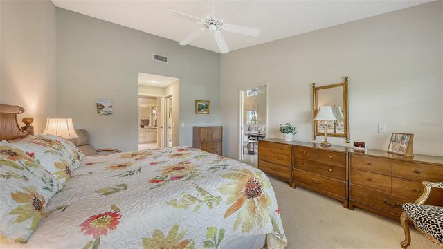 5568 COUNTRY CLUB WAY, Sarasota, FL 34243