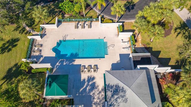 5568 COUNTRY CLUB WAY, Sarasota, FL 34243