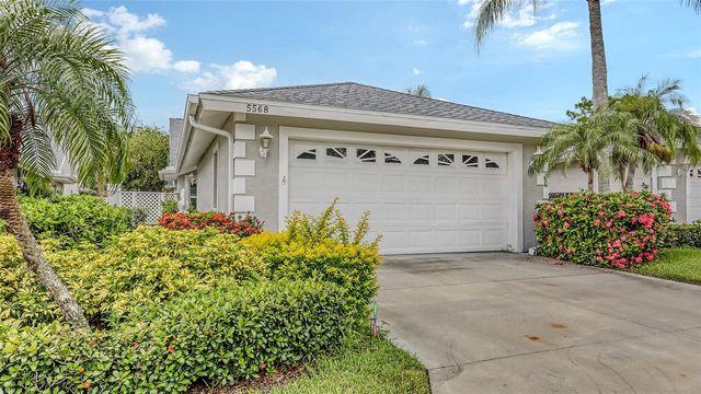 5568 COUNTRY CLUB WAY, Sarasota, FL 34243