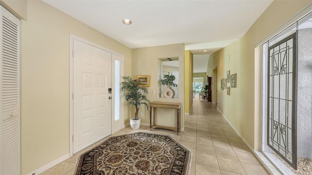 5568 COUNTRY CLUB WAY, Sarasota, FL 34243