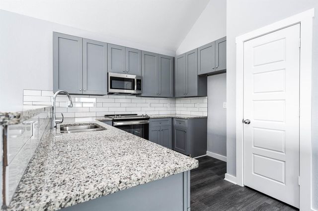 16981 Glenheath, Montgomery, TX 77316