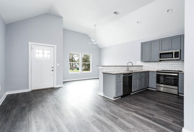 16981 Glenheath, Montgomery, TX 77316