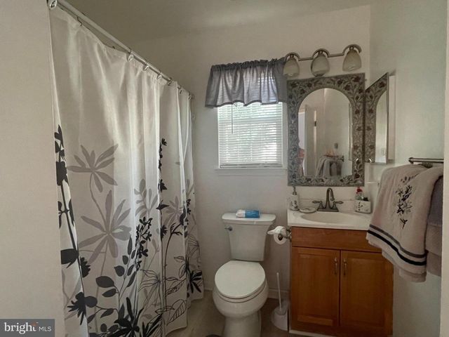 6191 ROBIN DR, Mays Landing, NJ 08330