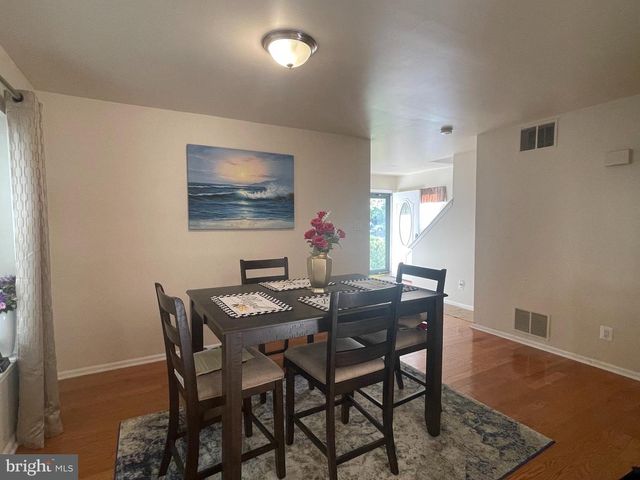 6191 ROBIN DR, Mays Landing, NJ 08330