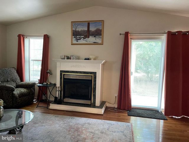 6191 ROBIN DR, Mays Landing, NJ 08330