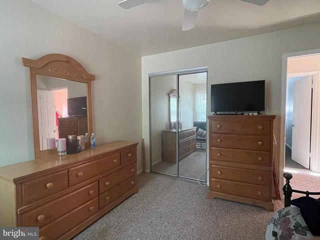 6191 ROBIN DR, Mays Landing, NJ 08330