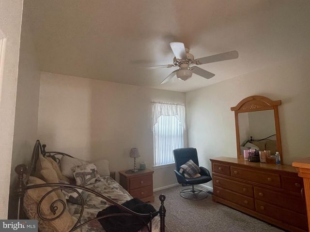 6191 ROBIN DR, Mays Landing, NJ 08330